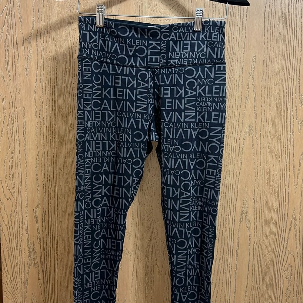 Calvin Klein Leggings - size small